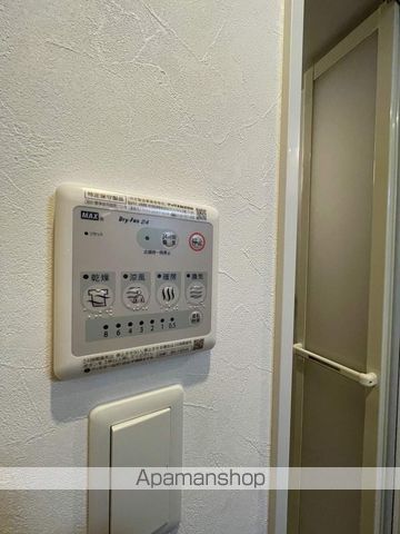 パルティール金山の内装写真