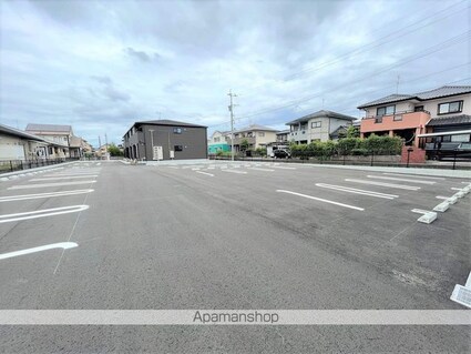 クレストタウン　Ⅱ[1LDK/50.05m2]の駐車場