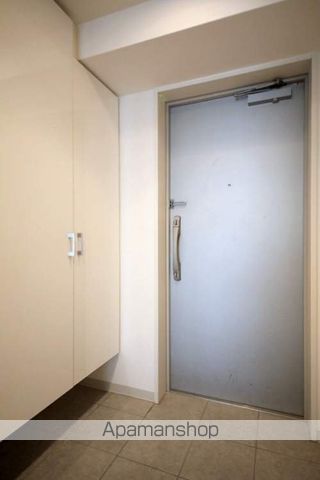 レジディアSHINSAIBASHIウエストの内装写真