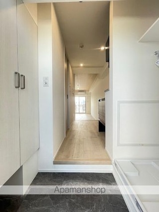 レジディア上野御徒町[1R/30.07m2]の玄関