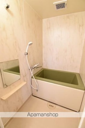 シャインポート屋島ＡＤ棟[1LDK/50m2]のバス