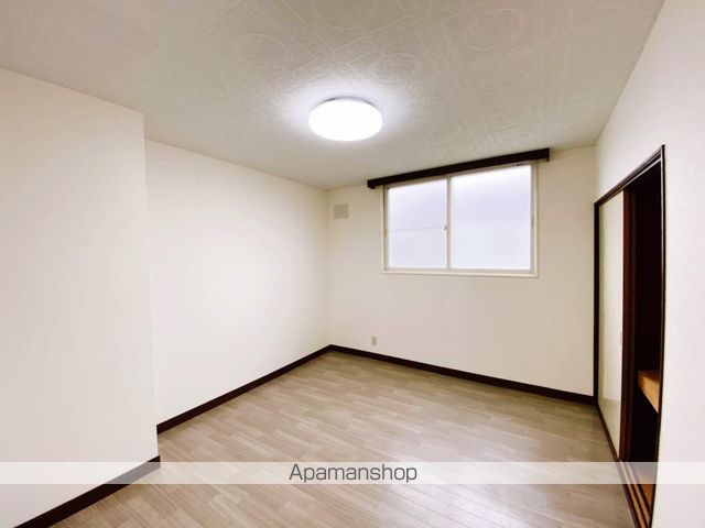 花川南8-3貸室の内装写真