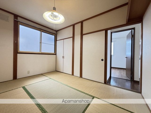 ピュアシティIIの内装写真