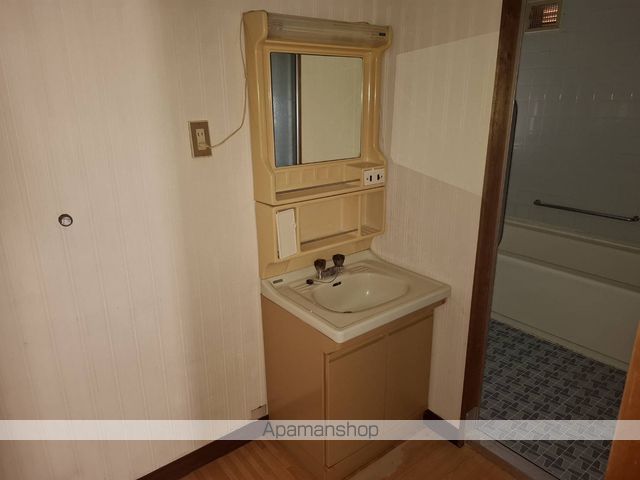 東雲町2丁目貸家の内装写真