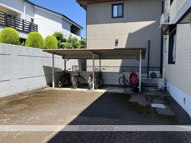 コアロード戸崎の内装写真