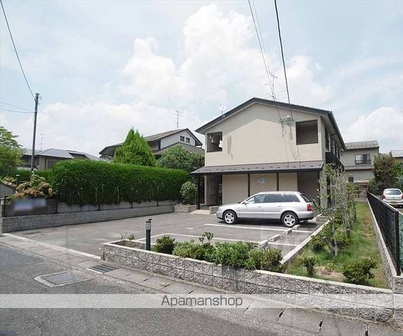 レオパレス宝ヶ池の外観写真