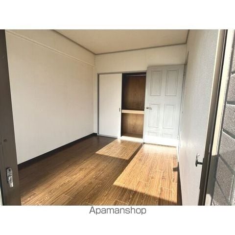 グランドミール中小田井の内装写真