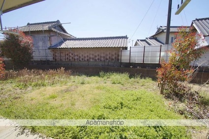 キングス・コート（ＫＩＮＧ’Ｓ　　ＣＯＡＴ）[2LDK/51.66m2]のエントランス