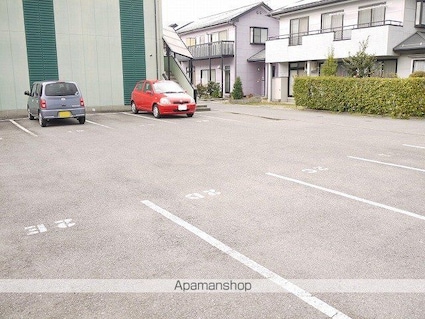 アップルガーデンコーポⅡ[2DK/50.62m2]の駐車場