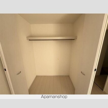 マイホームネクスト八幡　１号棟[3LDK/81.8m2]の収納