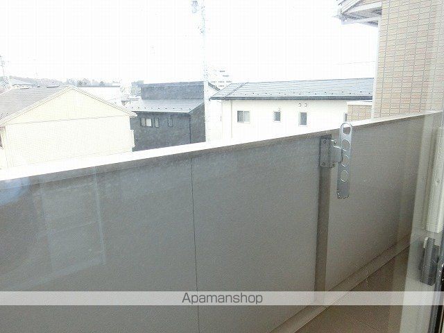 イーストヒルズ高松 Eの内装写真