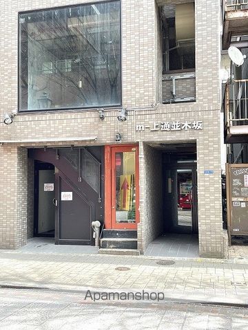 M−上通並木坂の玄関写真