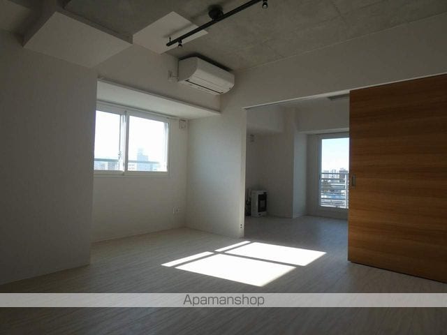 CASALSVTOWERの内装写真