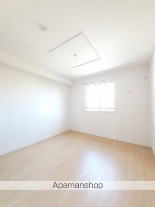 カーザ　フィオレンテⅡ[3LDK/67.91m2]の内装3