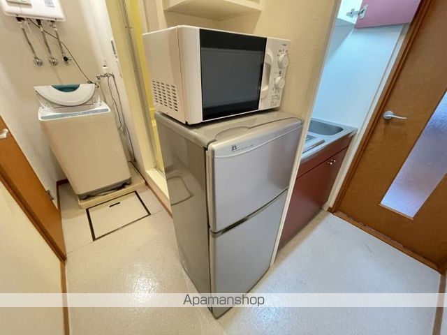 レオパレスタウンコート石川IIIの内装写真