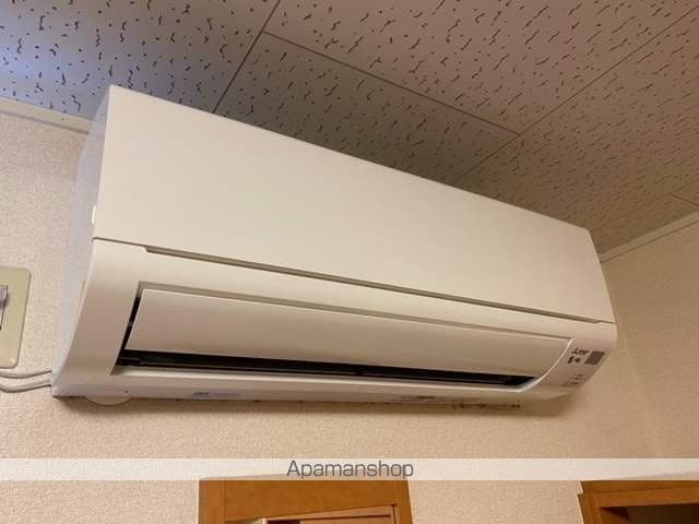 レオパレスユアーズIIIの内装写真