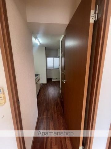 日高ビルの内装写真