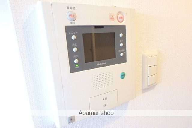 ドゥーエ西大島IIの内装写真