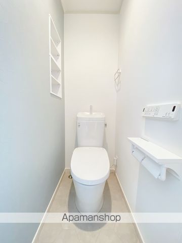 桧材仕様の単身物件 トレフル三郷中央の内装写真