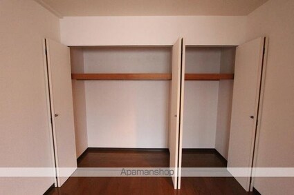 サンクトーム屋島[2LDK/60.38m2]の収納