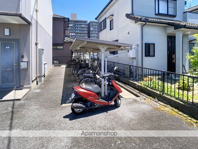 グリーンシティの玄関写真