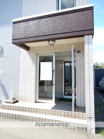 サンパレスN18の玄関写真