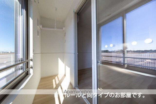 フォーリーフ クローバーズの内装写真