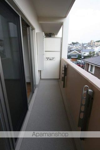 ウォールナット石橋の内装写真