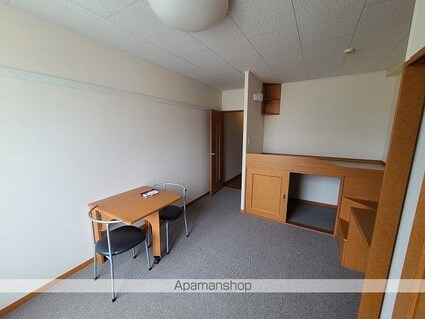 レオパレスアツモリ[1K/23.18m2]のリビング・居間2