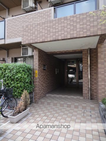 フロレスコ昭和町の玄関写真