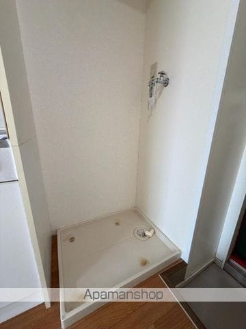 ラッセルスクエア円座中央の内装写真