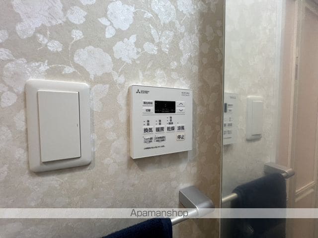 LUXE新大阪VIの内装写真