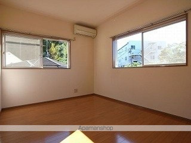 マウンテン成城の内装写真