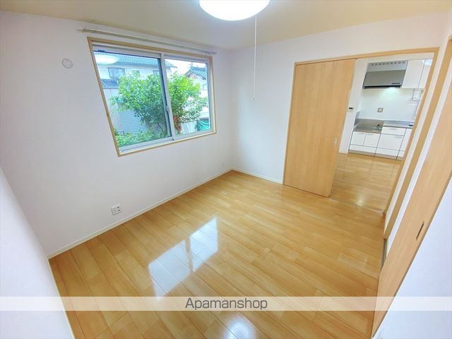 パインデューA棟の内装写真
