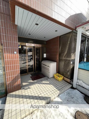 ベストール南大通の玄関写真