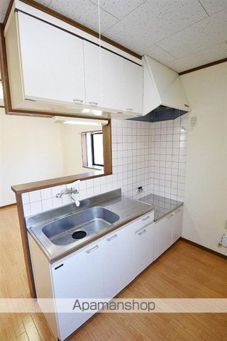 ビューパレス剣崎の内装写真
