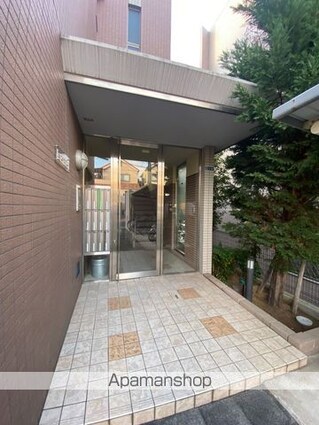 大阪府和泉市伯太町４丁目[1DK/27.94m2]のエントランス