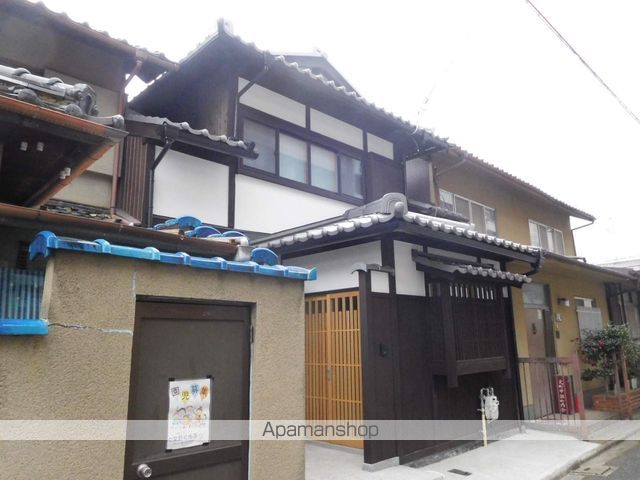 小山元町京町家の外観写真
