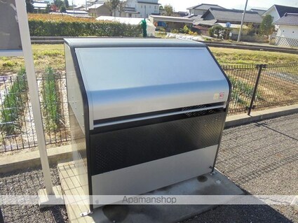 長野県松本市大字里山辺[2LDK/58.86m2]の共用部2