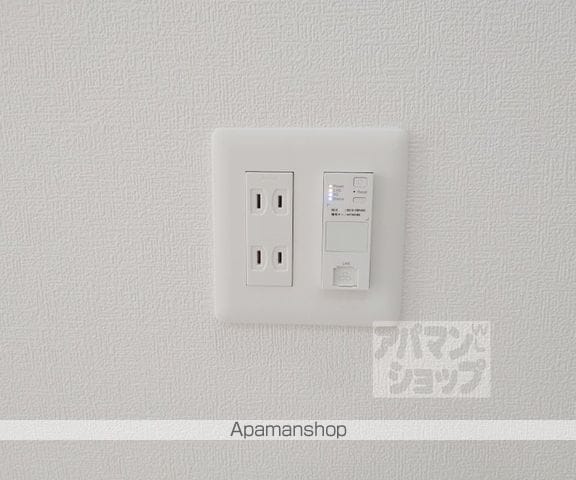 F ASECIA POLAKEの内装写真