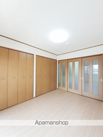 レルベ保田窪の内装写真