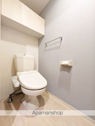 シャルム　Ｂ棟[3LDK/72.11m2]のトイレ