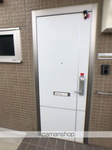 ファミーユの玄関写真