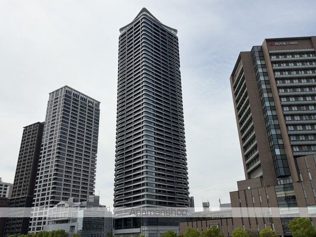 シエリアタワー中之島の外観写真