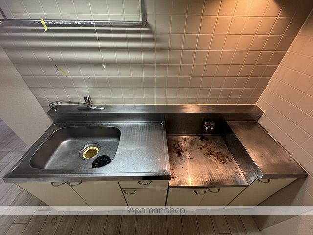 モデラートシティの内装写真