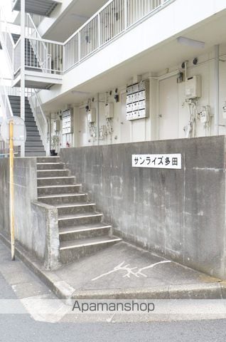 サンライズ多田の玄関写真