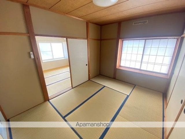 ロイヤルタウン紫竹Vの内装写真