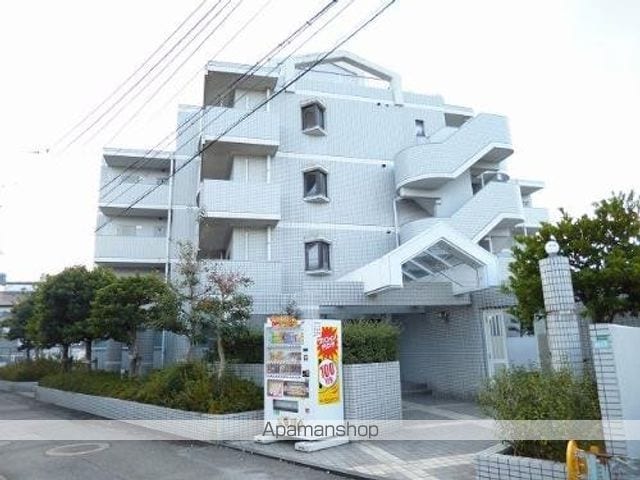 【福岡市南区井尻のマンションの外観3】