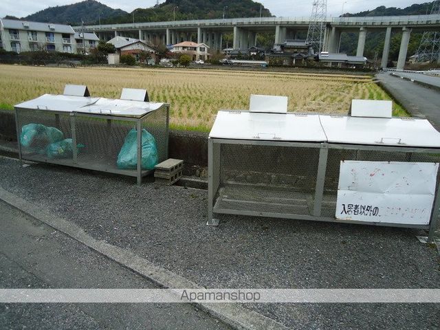 コスモハイツ B棟の内装写真
