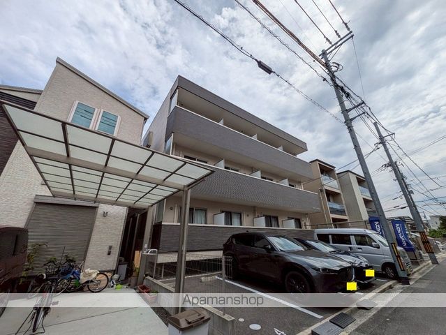 LeadCardanoの外観写真